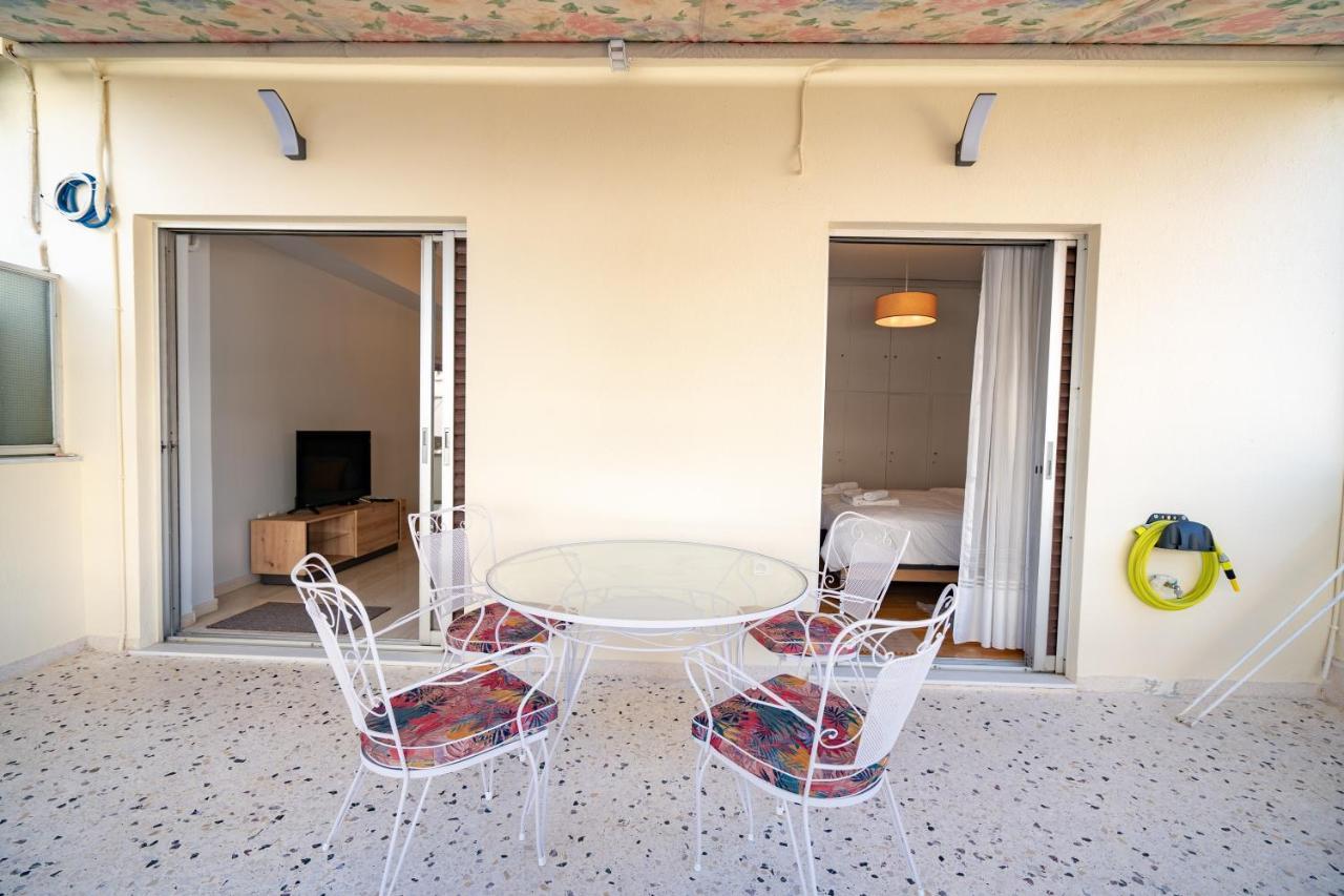Agios Ioannis Metro St. 2 Bedrms 6 Pers. Apartment Atény Exteriér fotografie