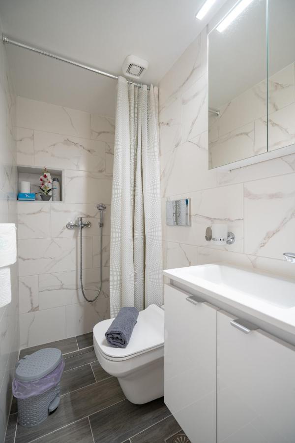 Agios Ioannis Metro St. 2 Bedrms 6 Pers. Apartment Atény Exteriér fotografie